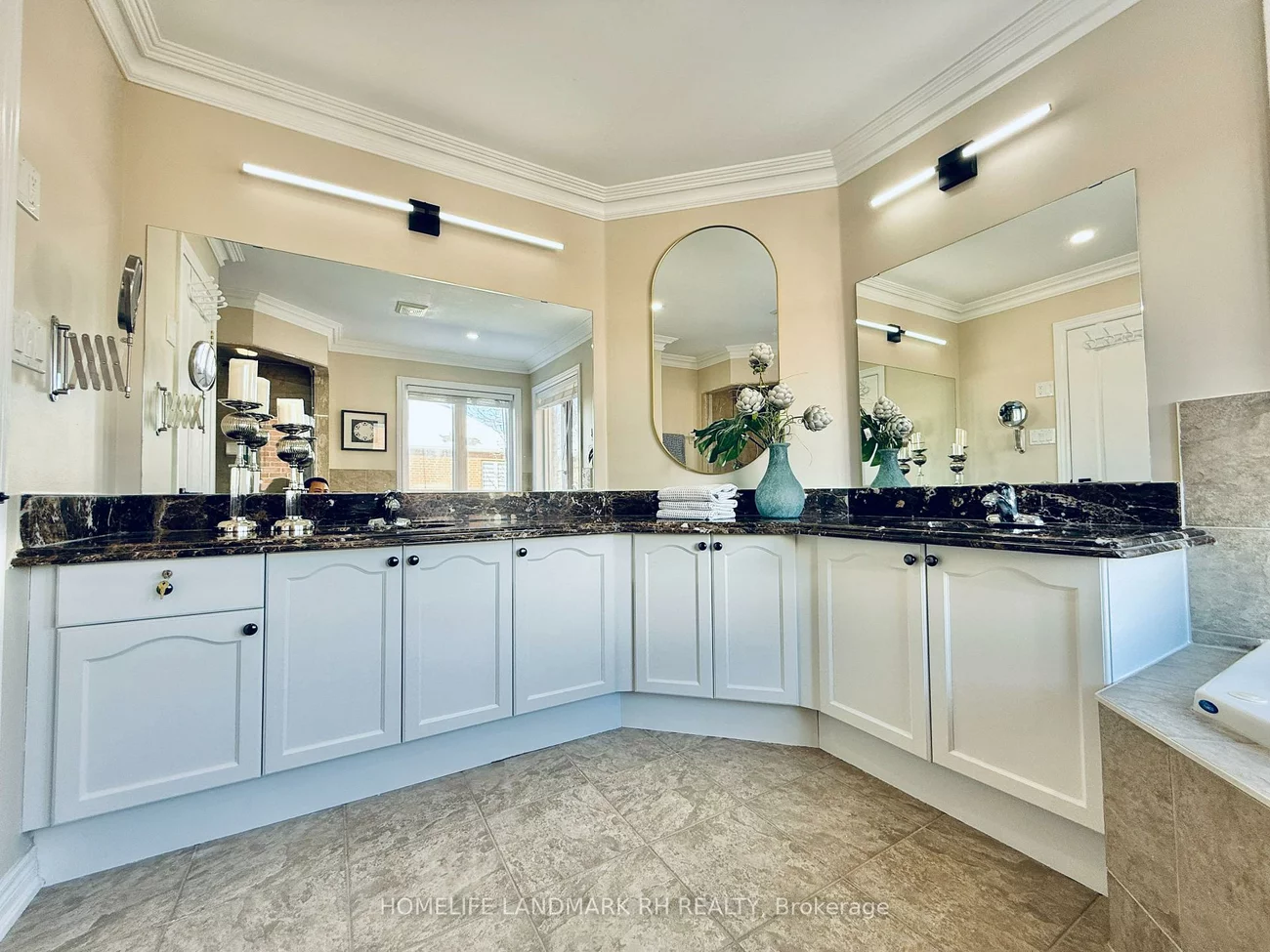 26, Jacobi, Patterson, Vaughan