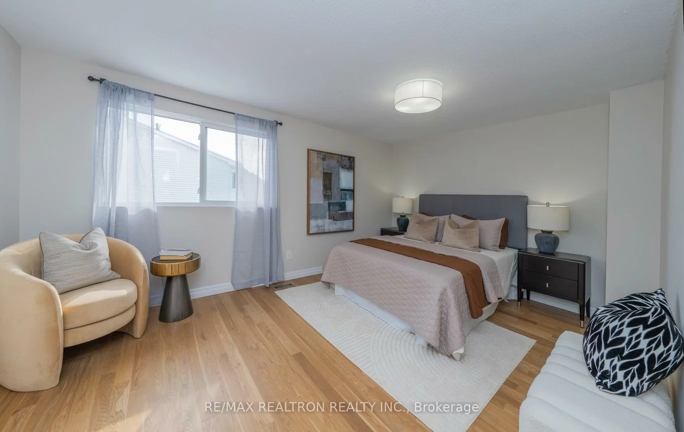 110, Lisa, Crestwood-Springfarm-Yorkhill, Vaughan