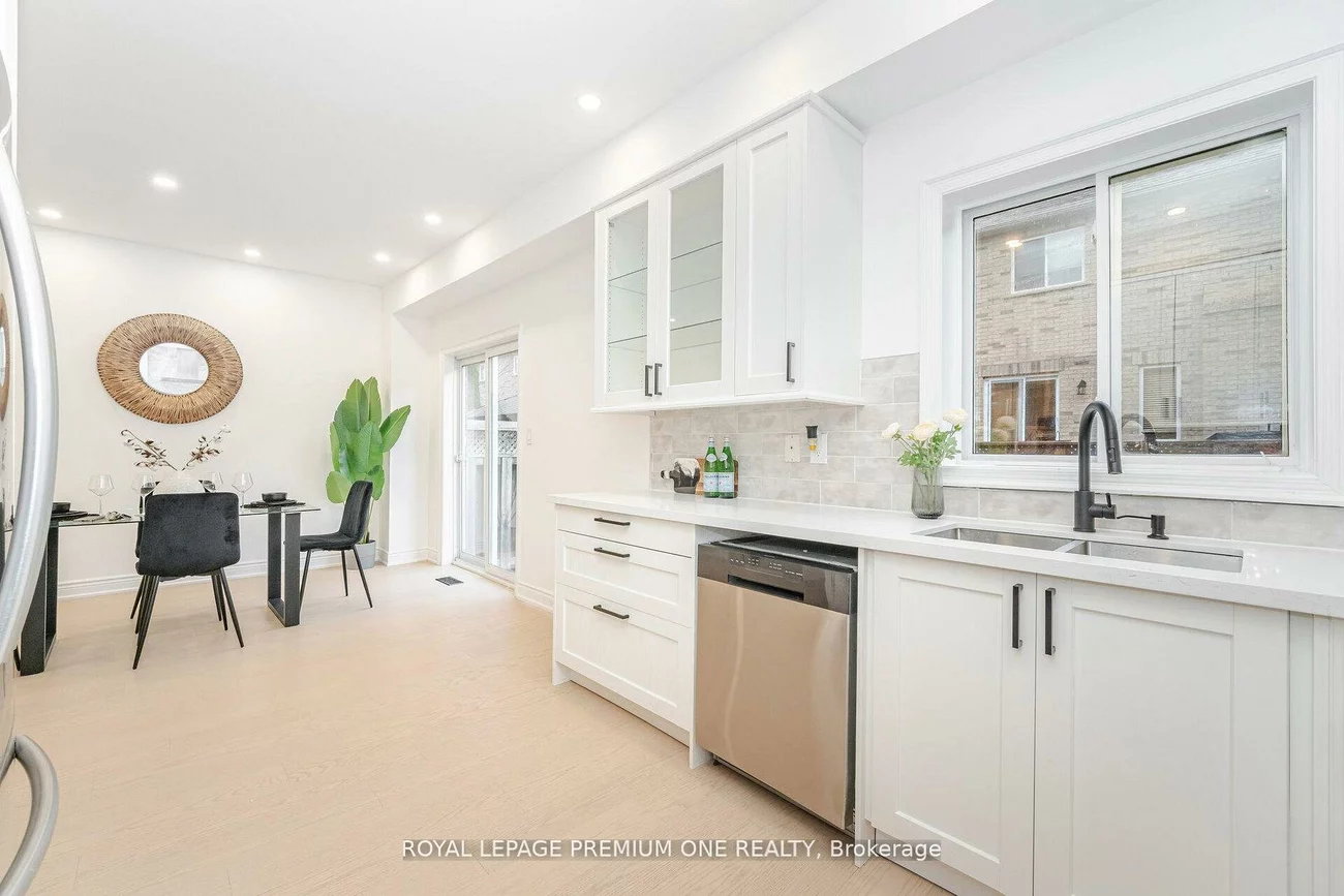 224, Hollywood Hill, Vellore Village, Vaughan