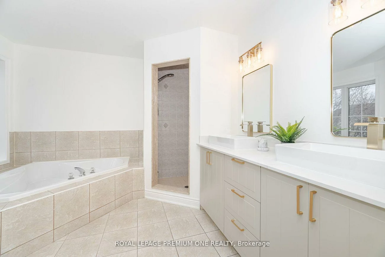 224, Hollywood Hill, Vellore Village, Vaughan