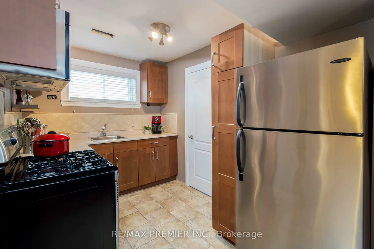 128, Clarence, West Woodbridge, Vaughan