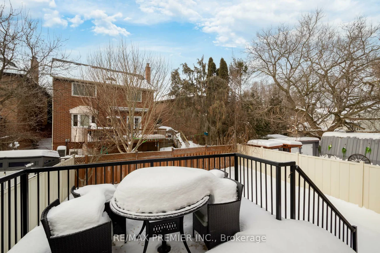 128, Clarence, West Woodbridge, Vaughan