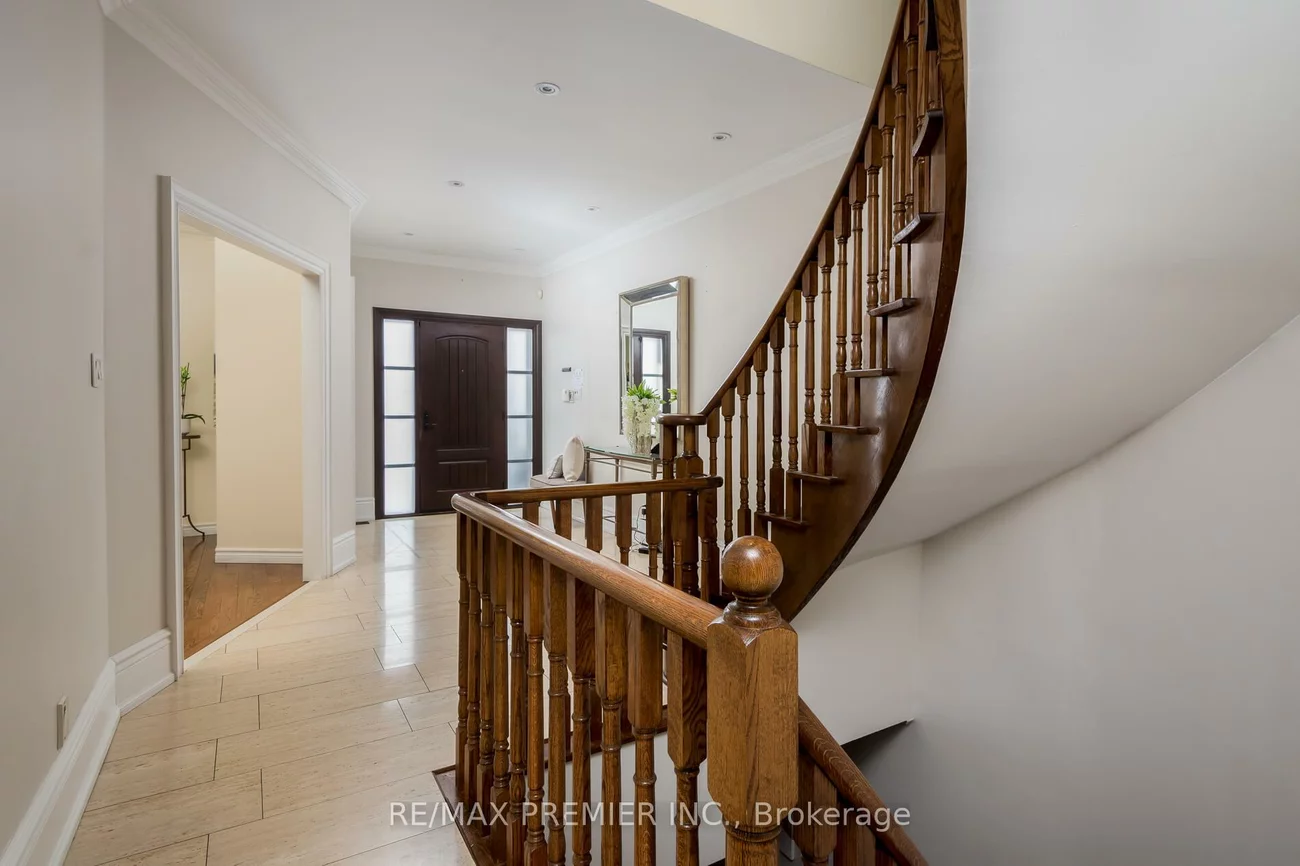 128, Clarence, West Woodbridge, Vaughan