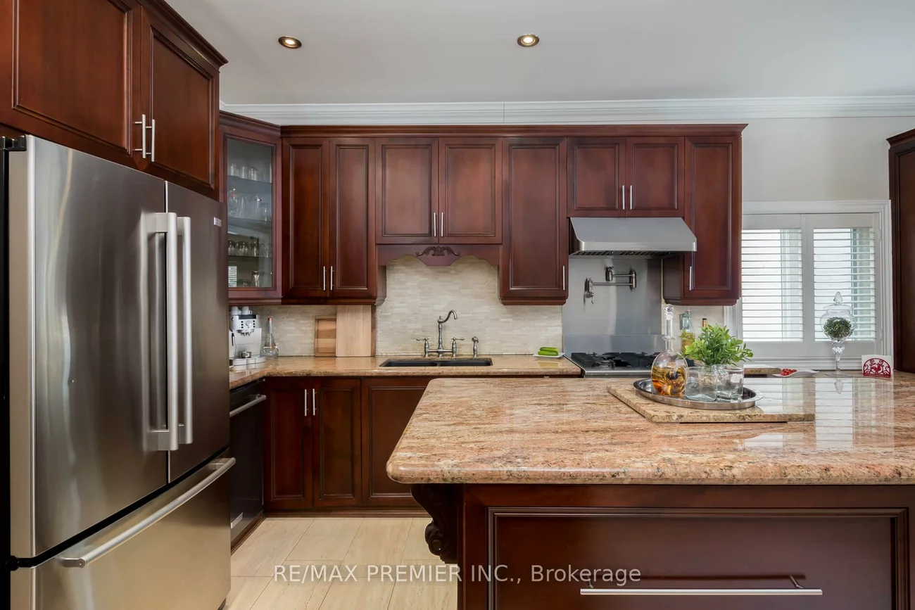 128, Clarence, West Woodbridge, Vaughan