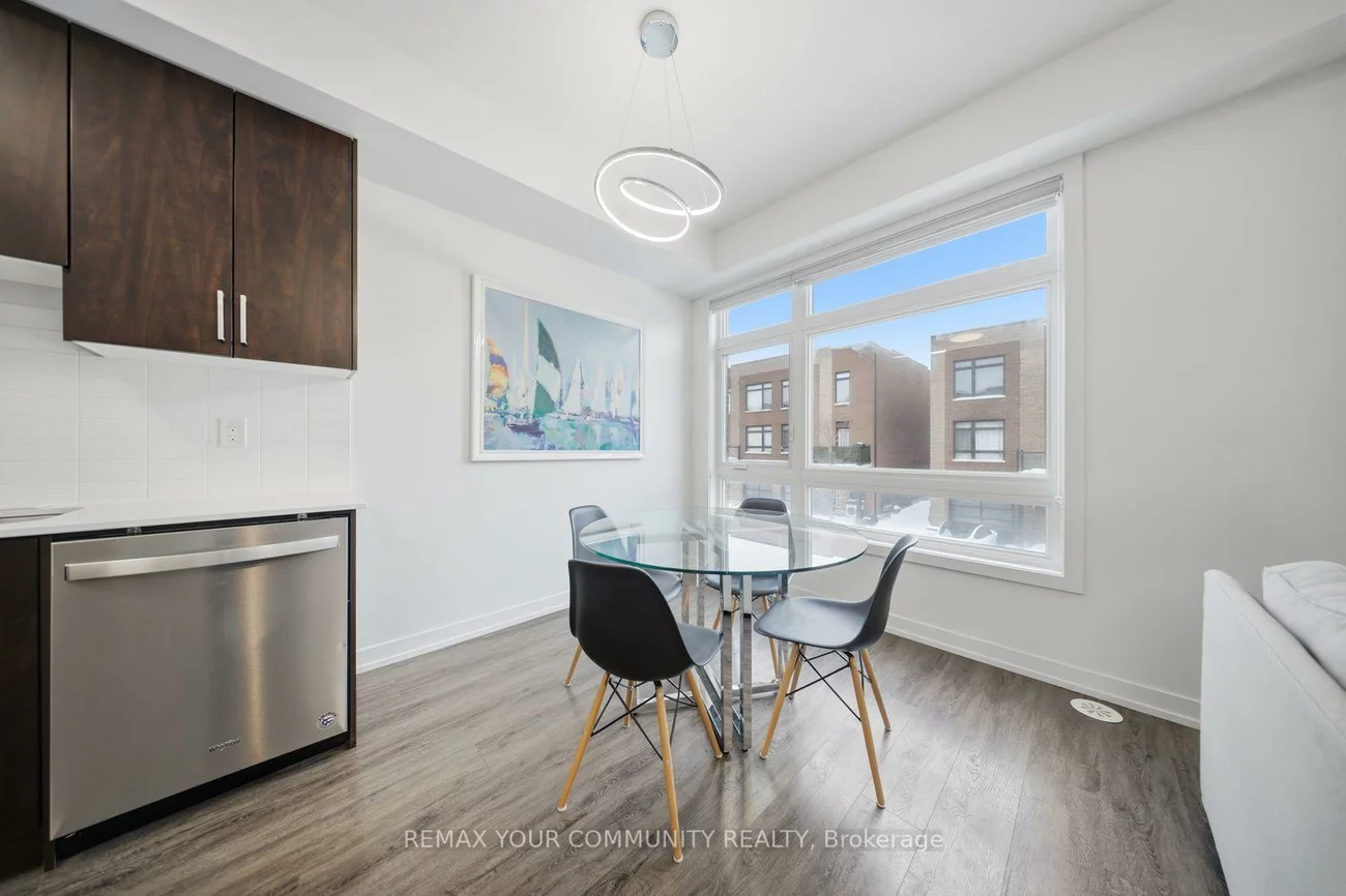 21, Hearne, Vaughan Grove, Vaughan