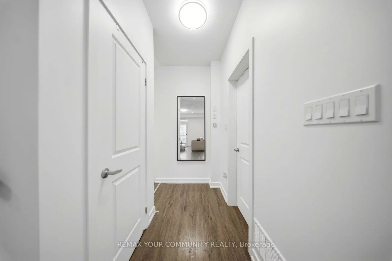 21, Hearne, Vaughan Grove, Vaughan