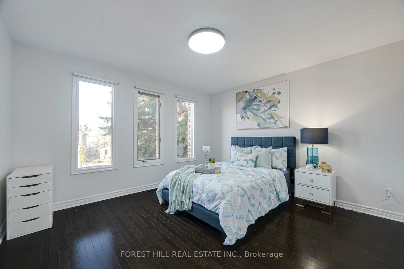 211, Franklin, Crestwood-Springfarm-Yorkhill, Vaughan