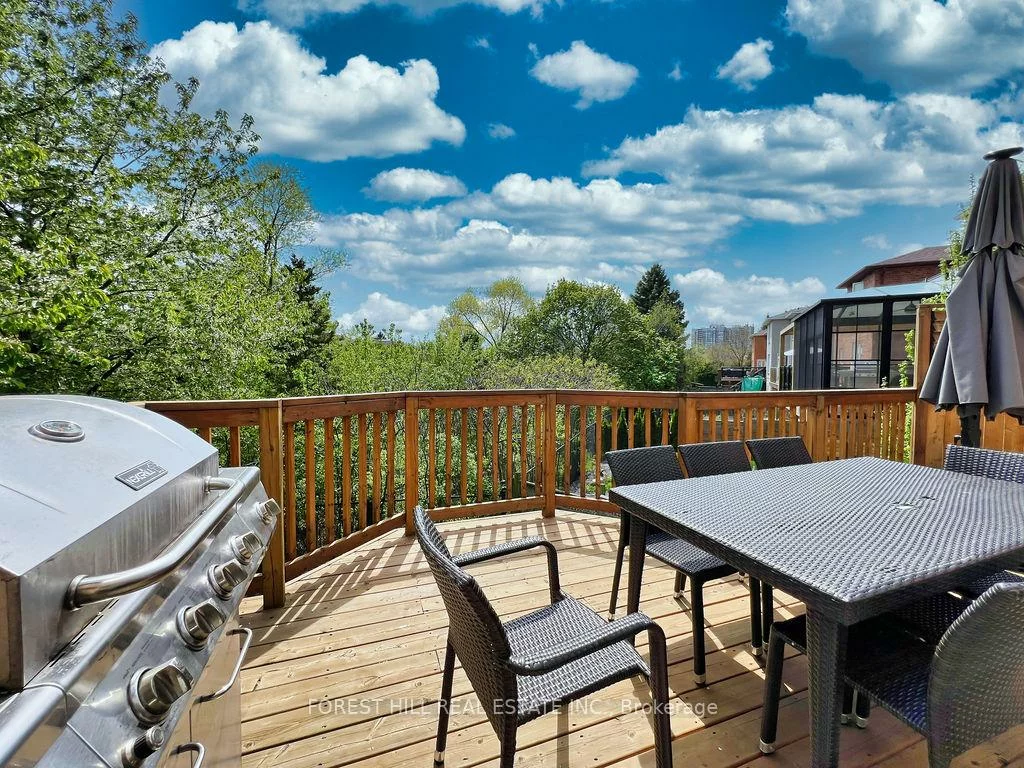 211, Franklin, Crestwood-Springfarm-Yorkhill, Vaughan