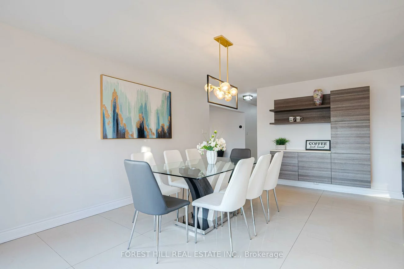 211, Franklin, Crestwood-Springfarm-Yorkhill, Vaughan