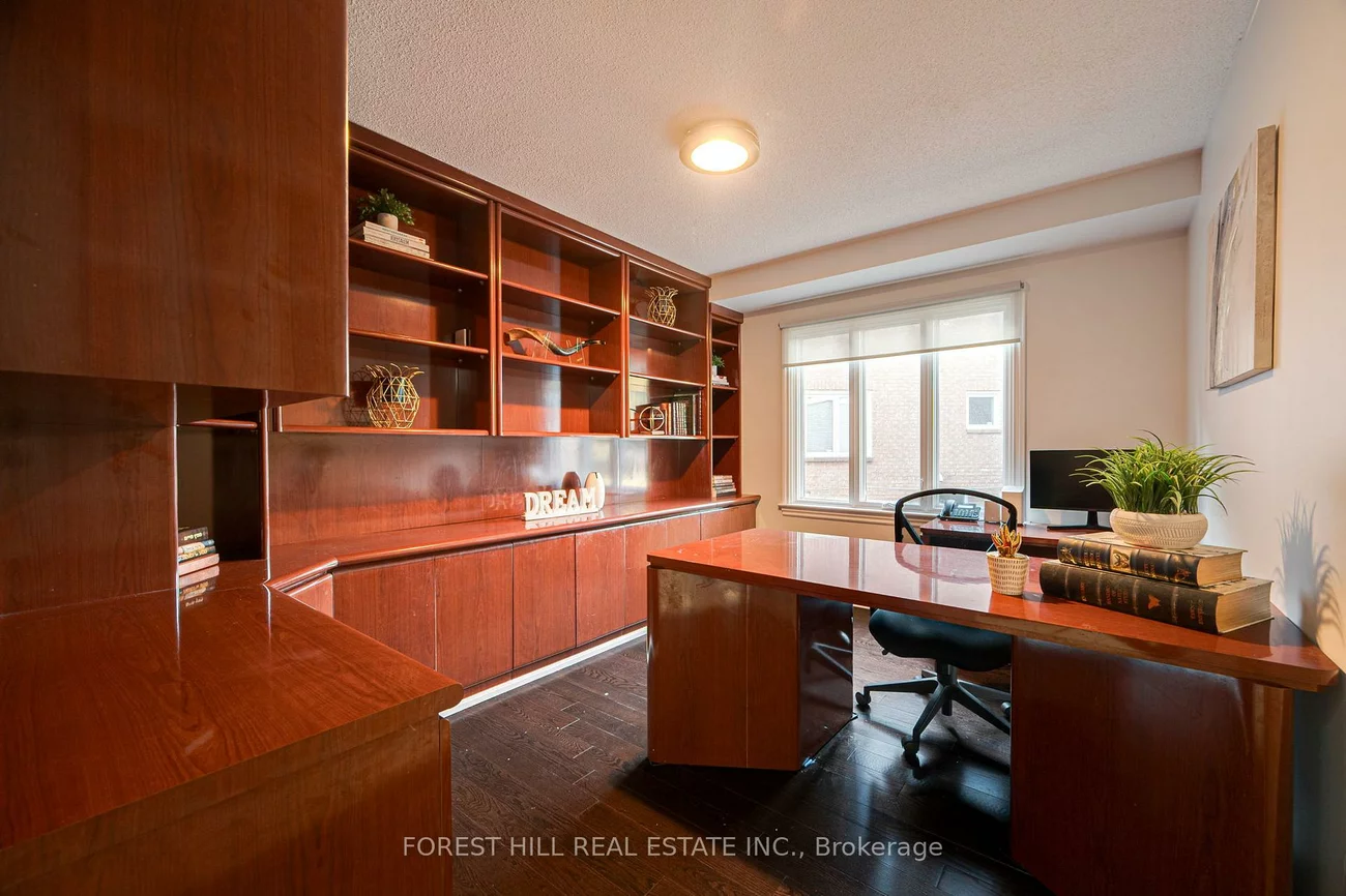 211, Franklin, Crestwood-Springfarm-Yorkhill, Vaughan