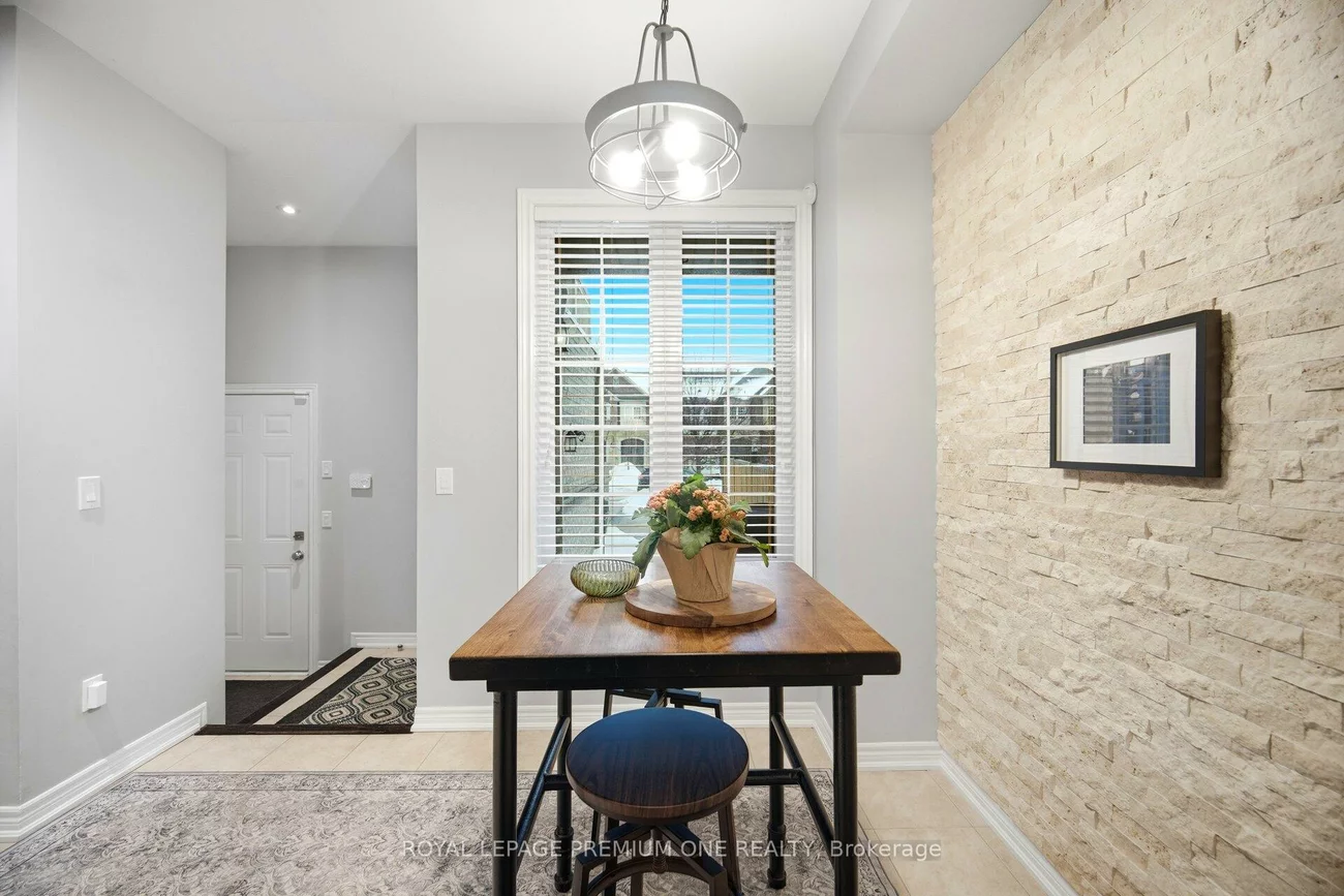 8, Poetry, Vellore Village, Vaughan