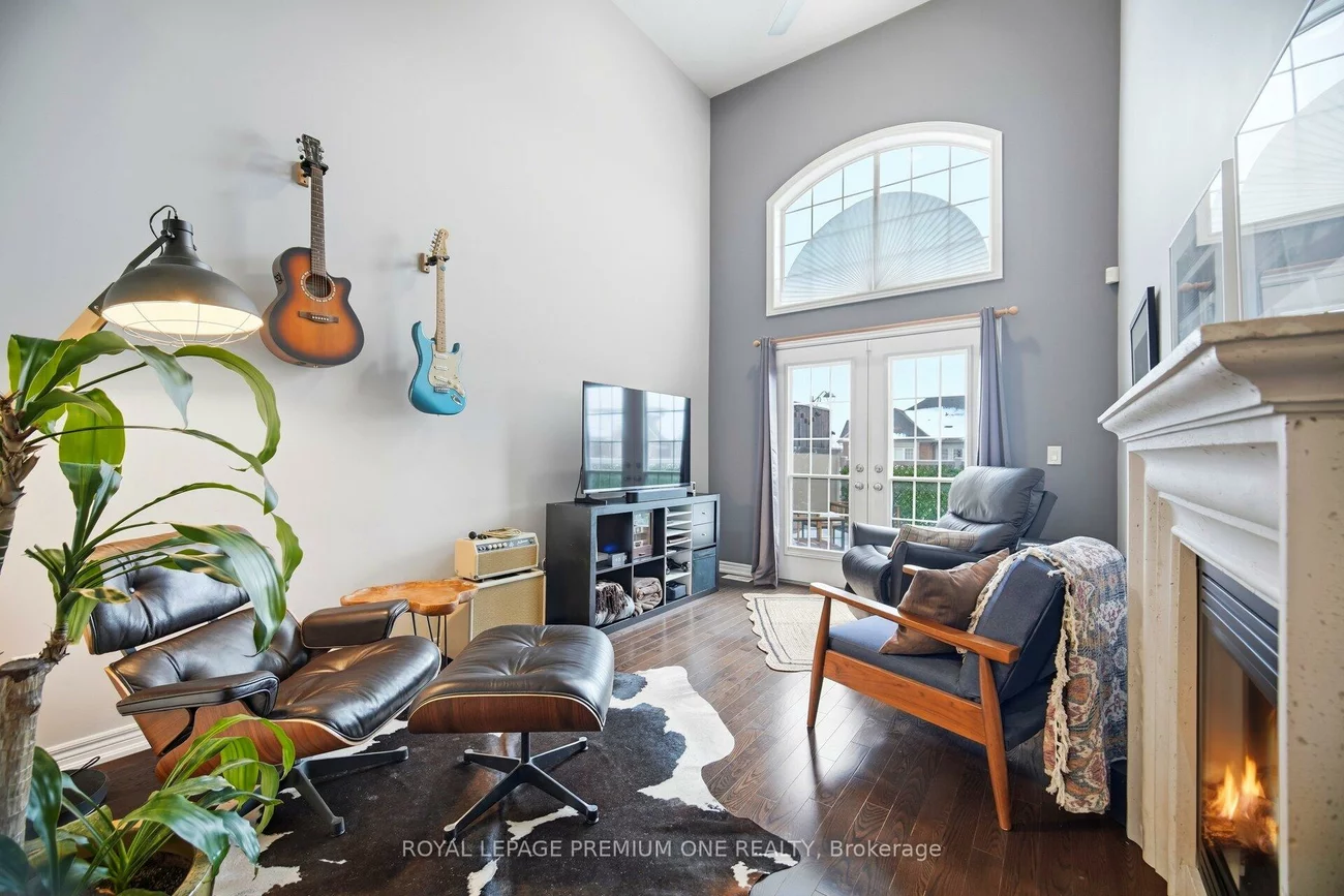 8, Poetry, Vellore Village, Vaughan