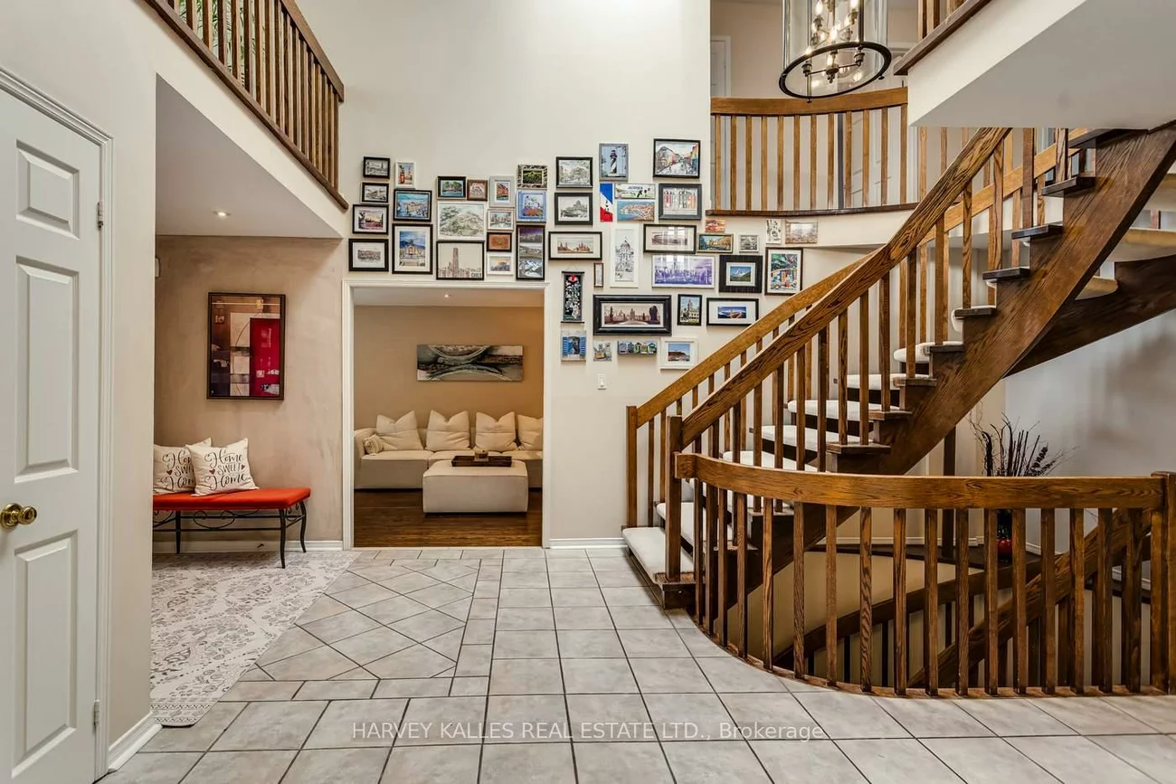 145, Franklin, Crestwood-Springfarm-Yorkhill, Vaughan