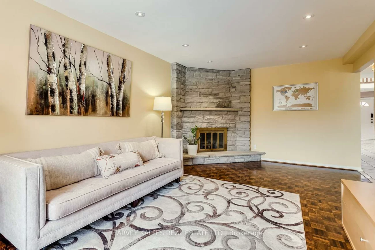 145, Franklin, Crestwood-Springfarm-Yorkhill, Vaughan