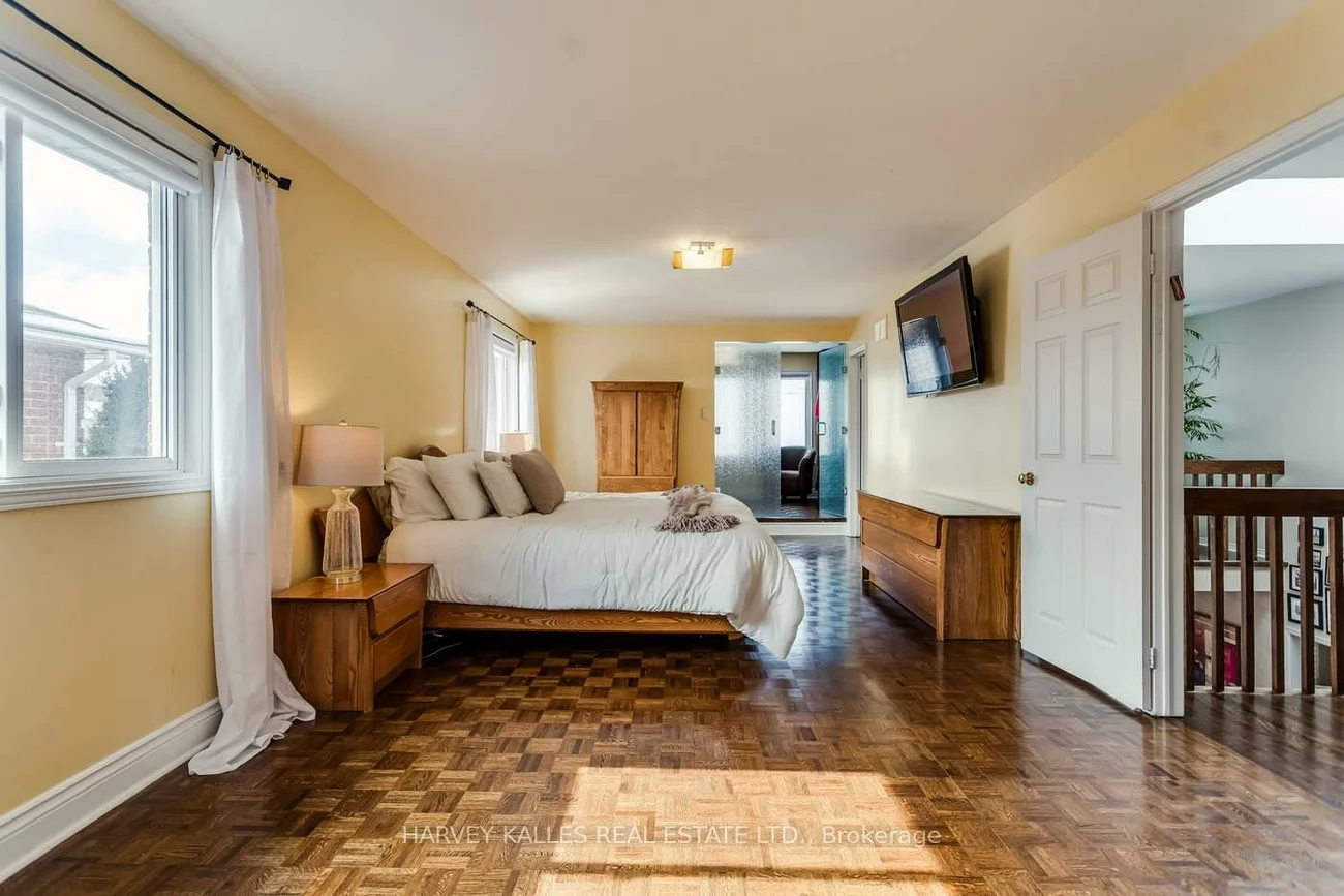 145, Franklin, Crestwood-Springfarm-Yorkhill, Vaughan