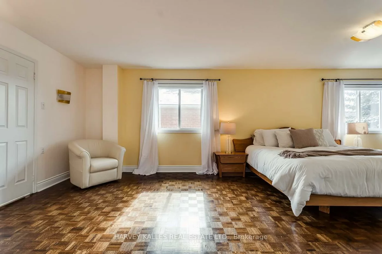 145, Franklin, Crestwood-Springfarm-Yorkhill, Vaughan