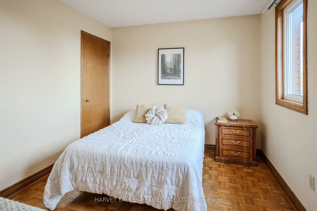 113, Cabaletta, West Woodbridge, Vaughan