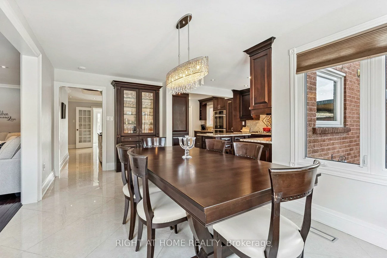 10, Claudia, West Woodbridge, Vaughan