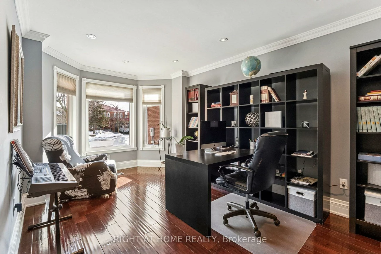 10, Claudia, West Woodbridge, Vaughan