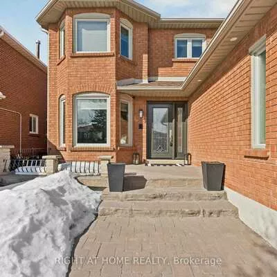 10, Claudia, West Woodbridge, Vaughan