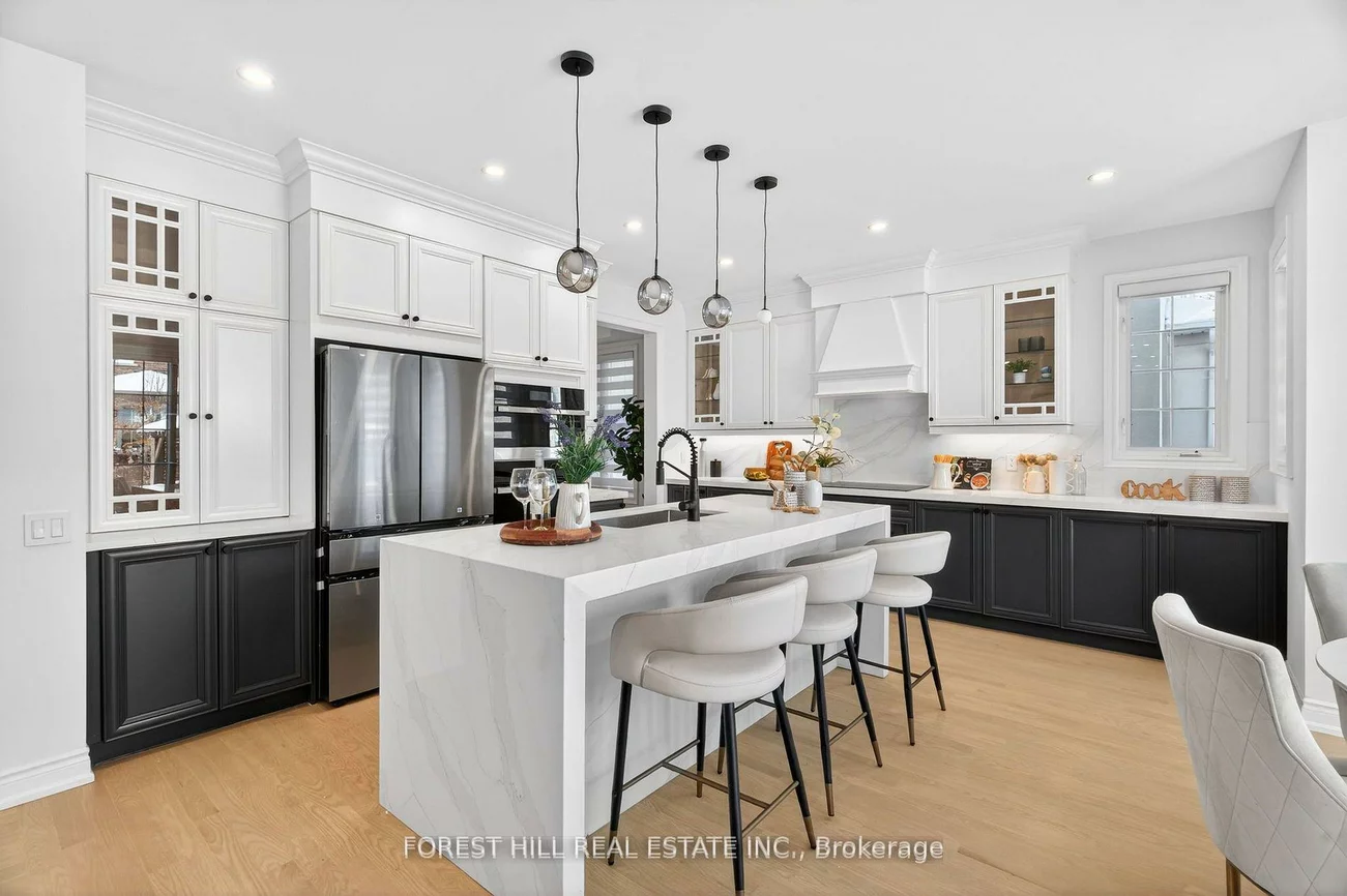 749, Via Romano, Patterson, Vaughan