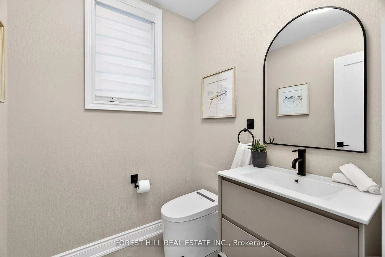 749, Via Romano, Patterson, Vaughan