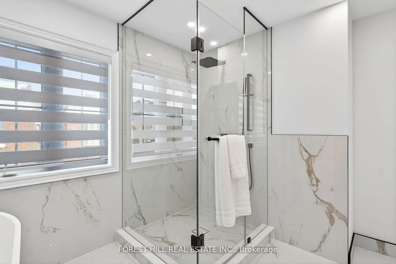 749, Via Romano, Patterson, Vaughan