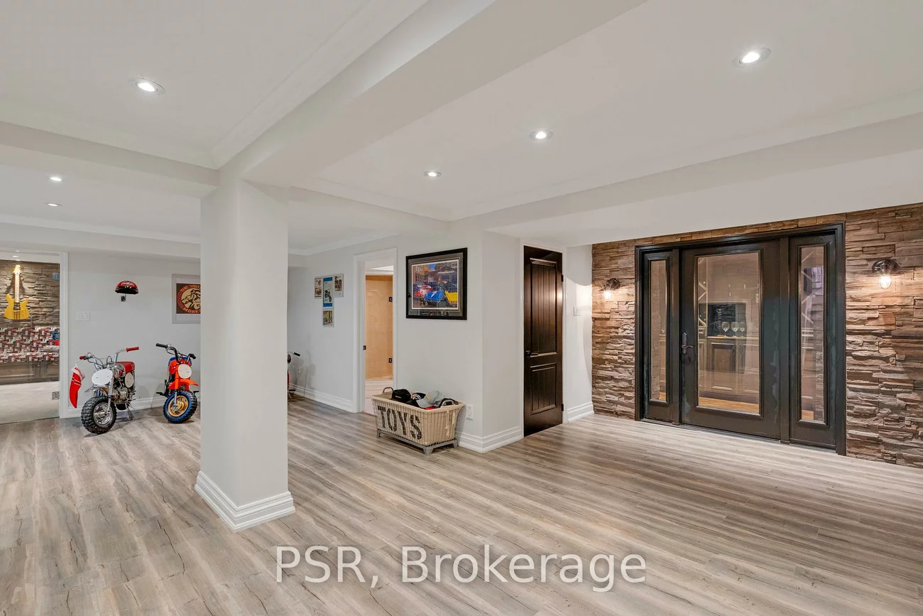 140, Ravendale, Kleinburg, Vaughan