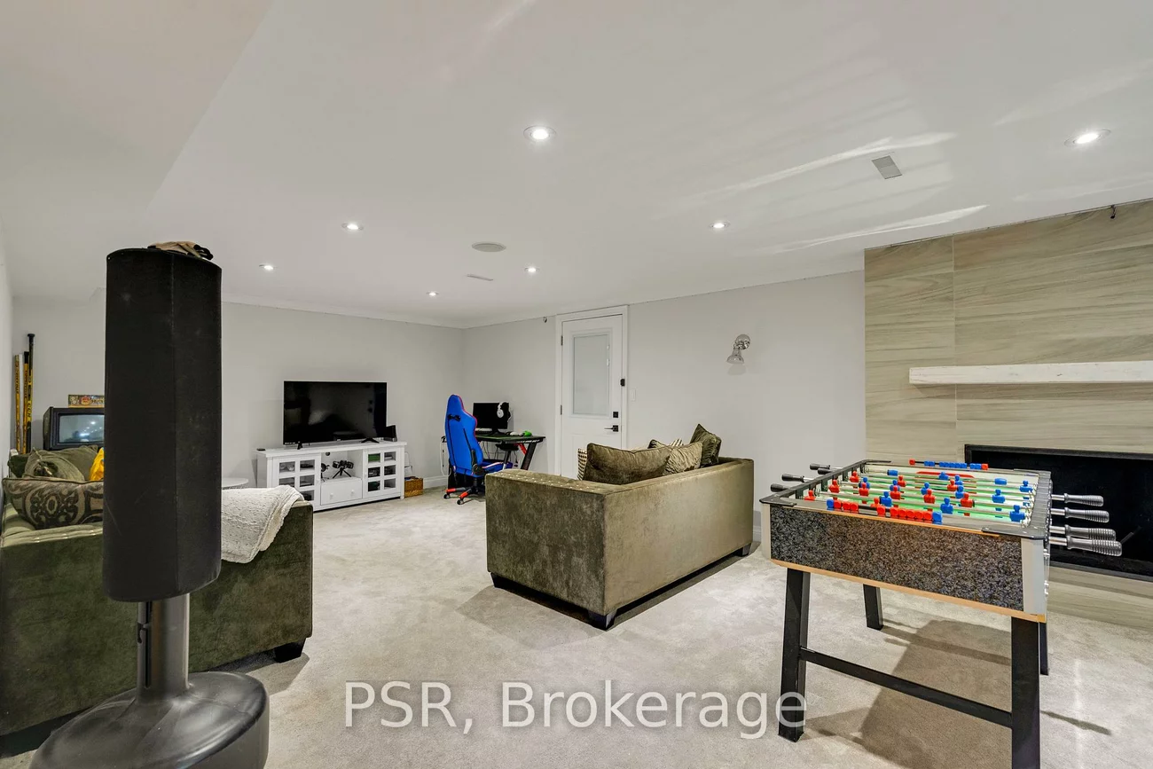 140, Ravendale, Kleinburg, Vaughan