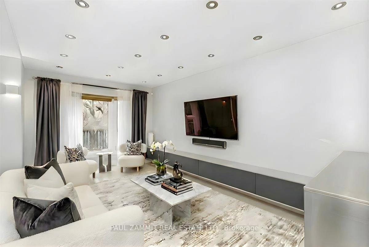 57, Glenmanor, Crestwood-Springfarm-Yorkhill, Vaughan