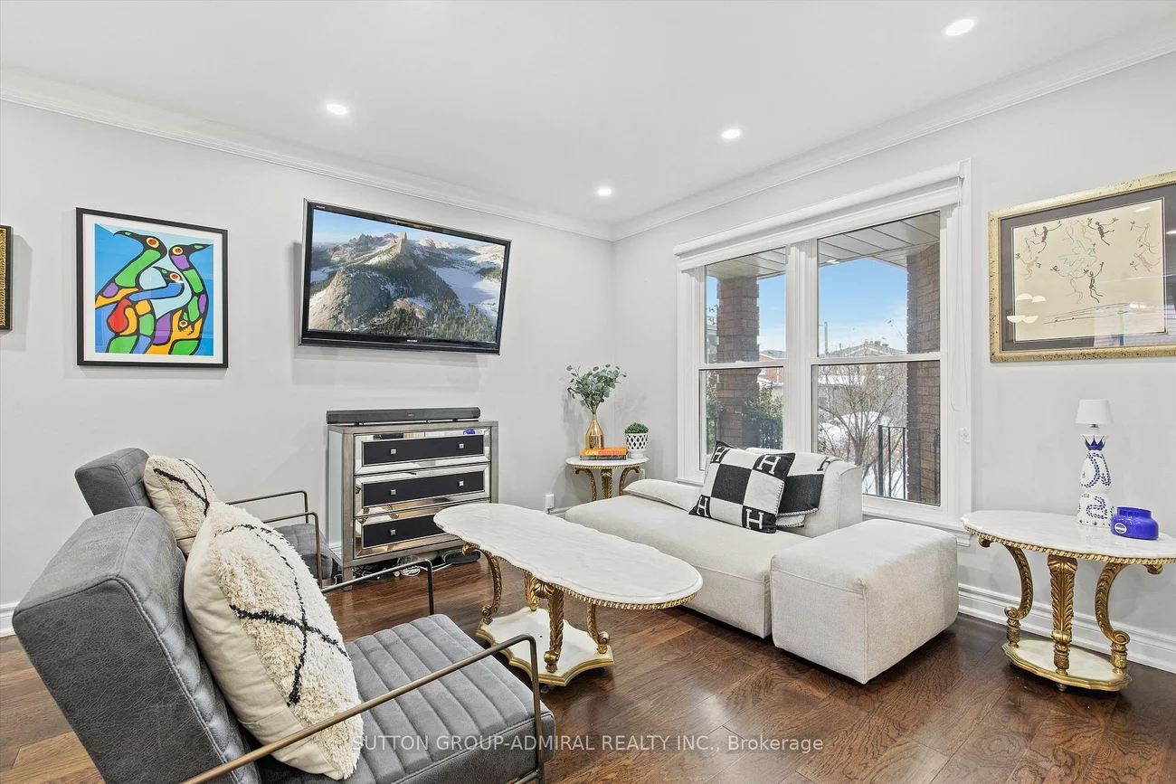 85, Pauline, Glen Shields, Vaughan