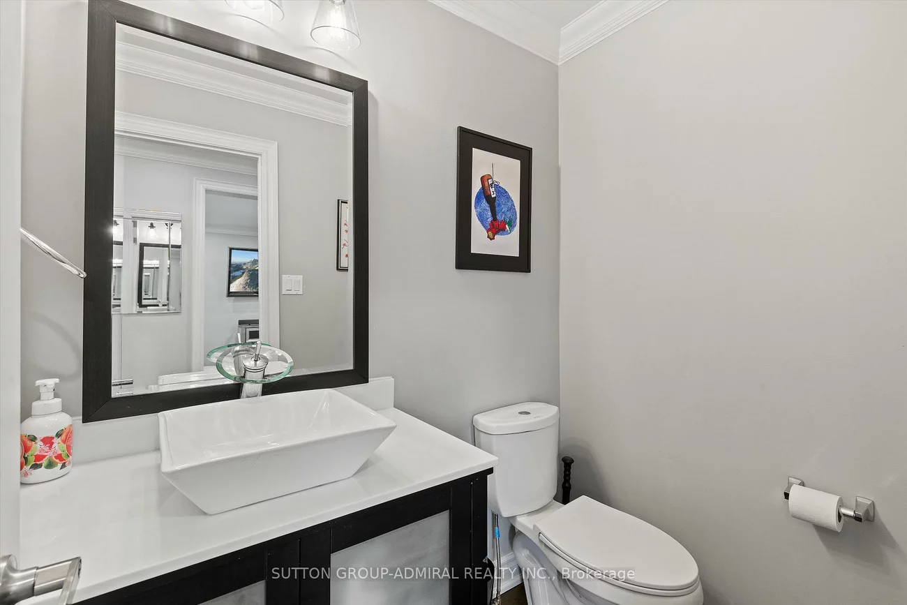 85, Pauline, Glen Shields, Vaughan