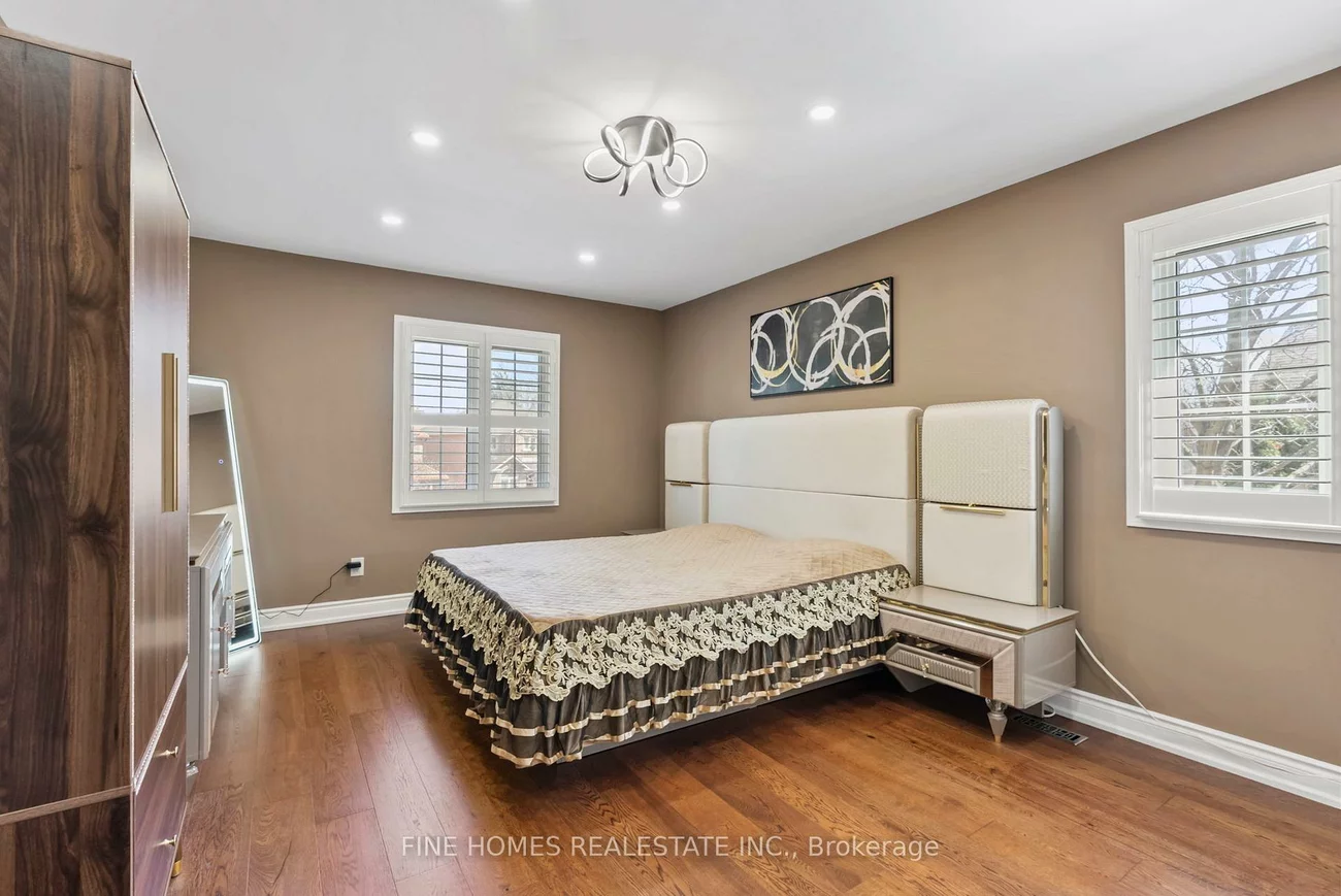 109, Angelina, Vaughan Grove, Vaughan