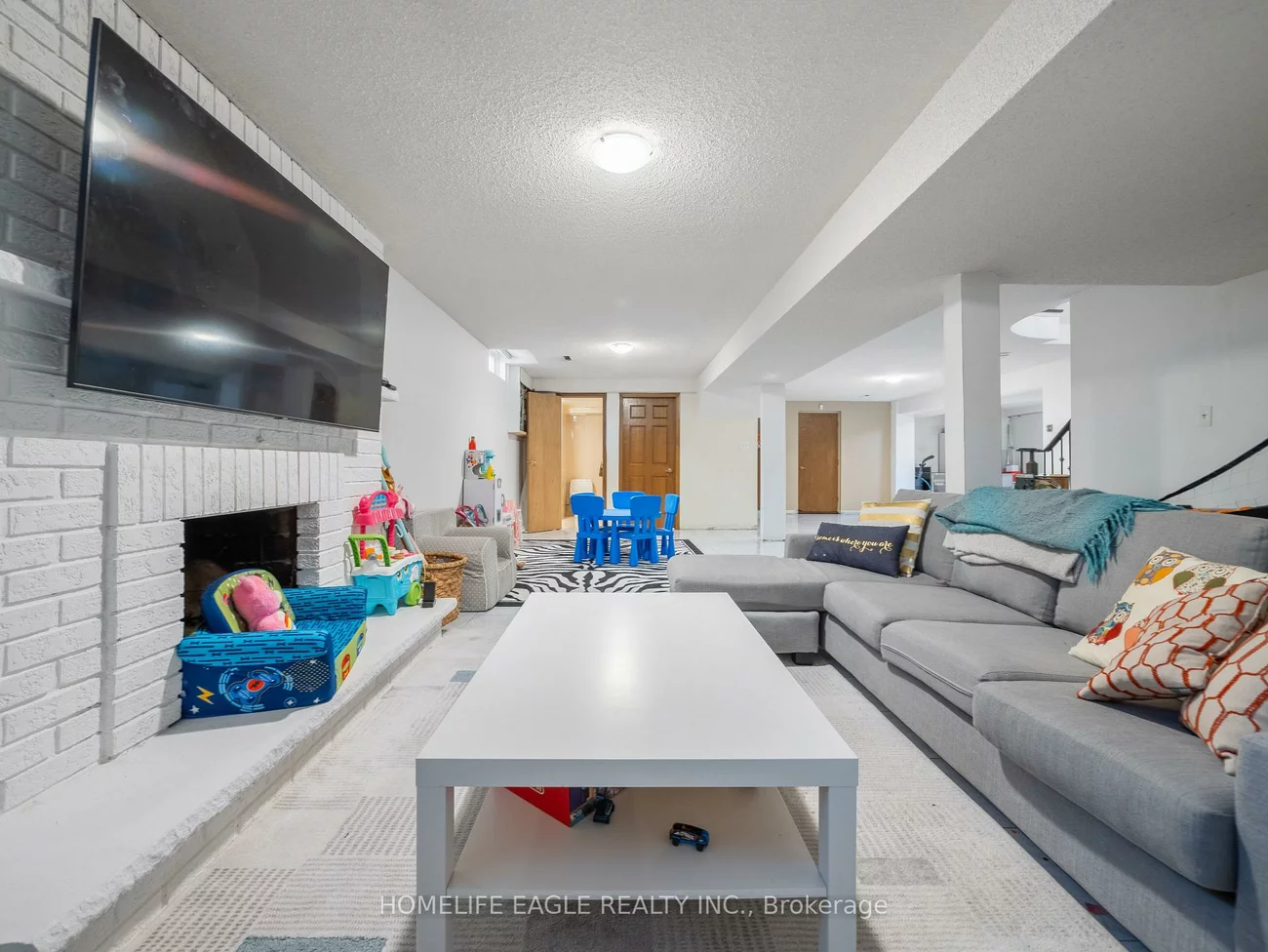 26, Whitetail, East Woodbridge, Vaughan