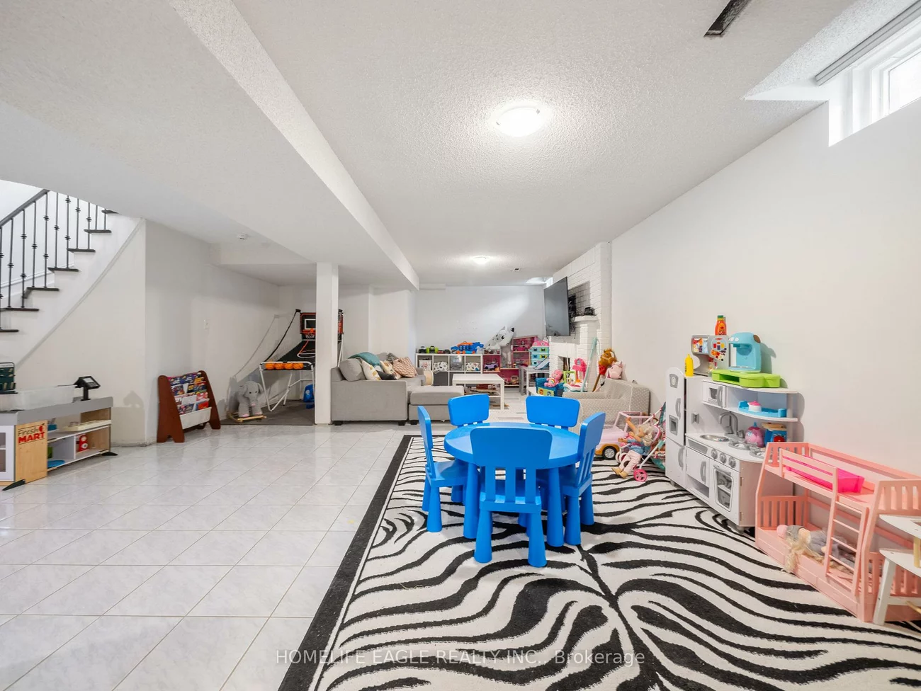 26, Whitetail, East Woodbridge, Vaughan