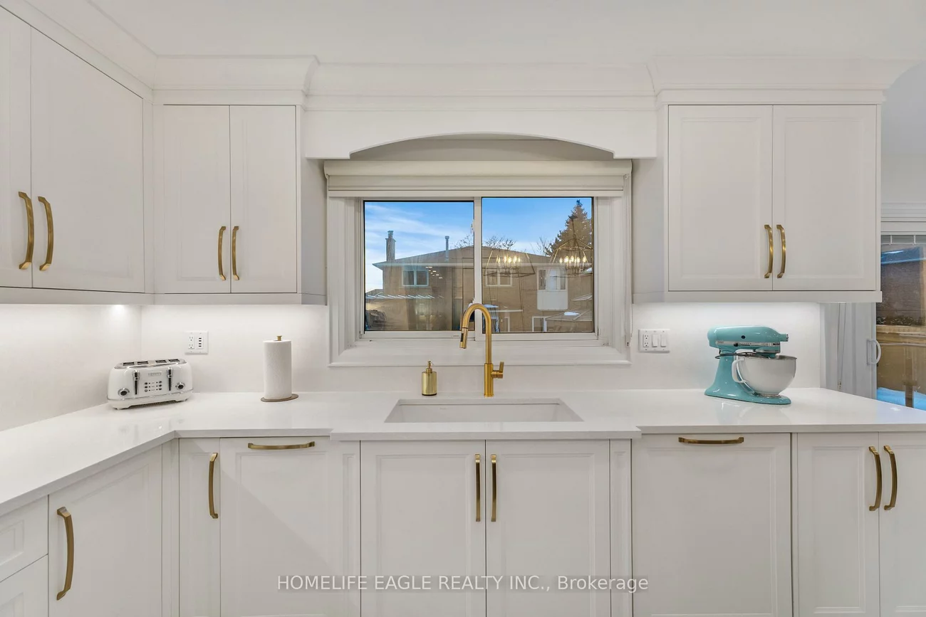 26, Whitetail, East Woodbridge, Vaughan