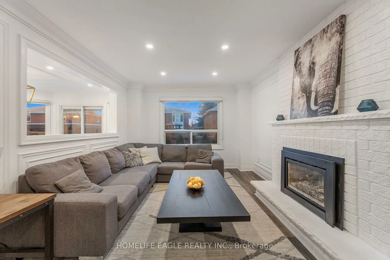 26, Whitetail, East Woodbridge, Vaughan