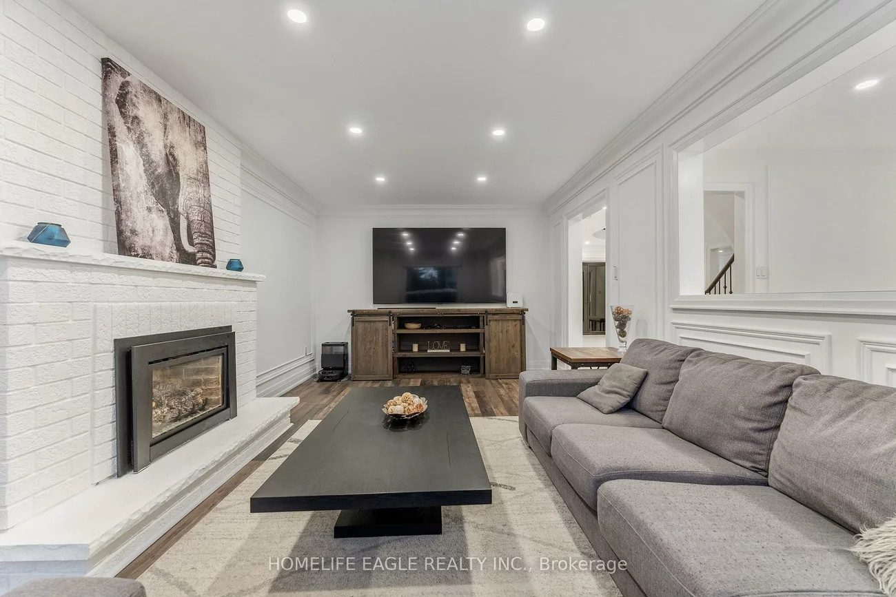 26, Whitetail, East Woodbridge, Vaughan