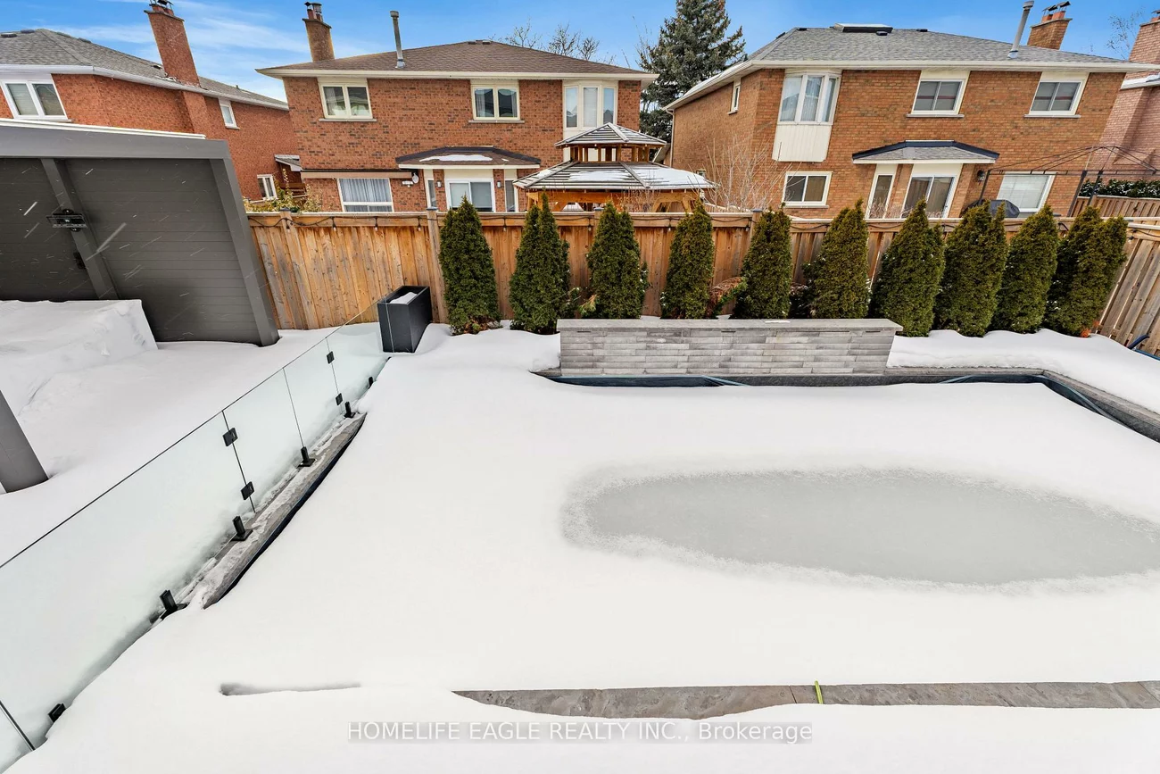 26, Whitetail, East Woodbridge, Vaughan