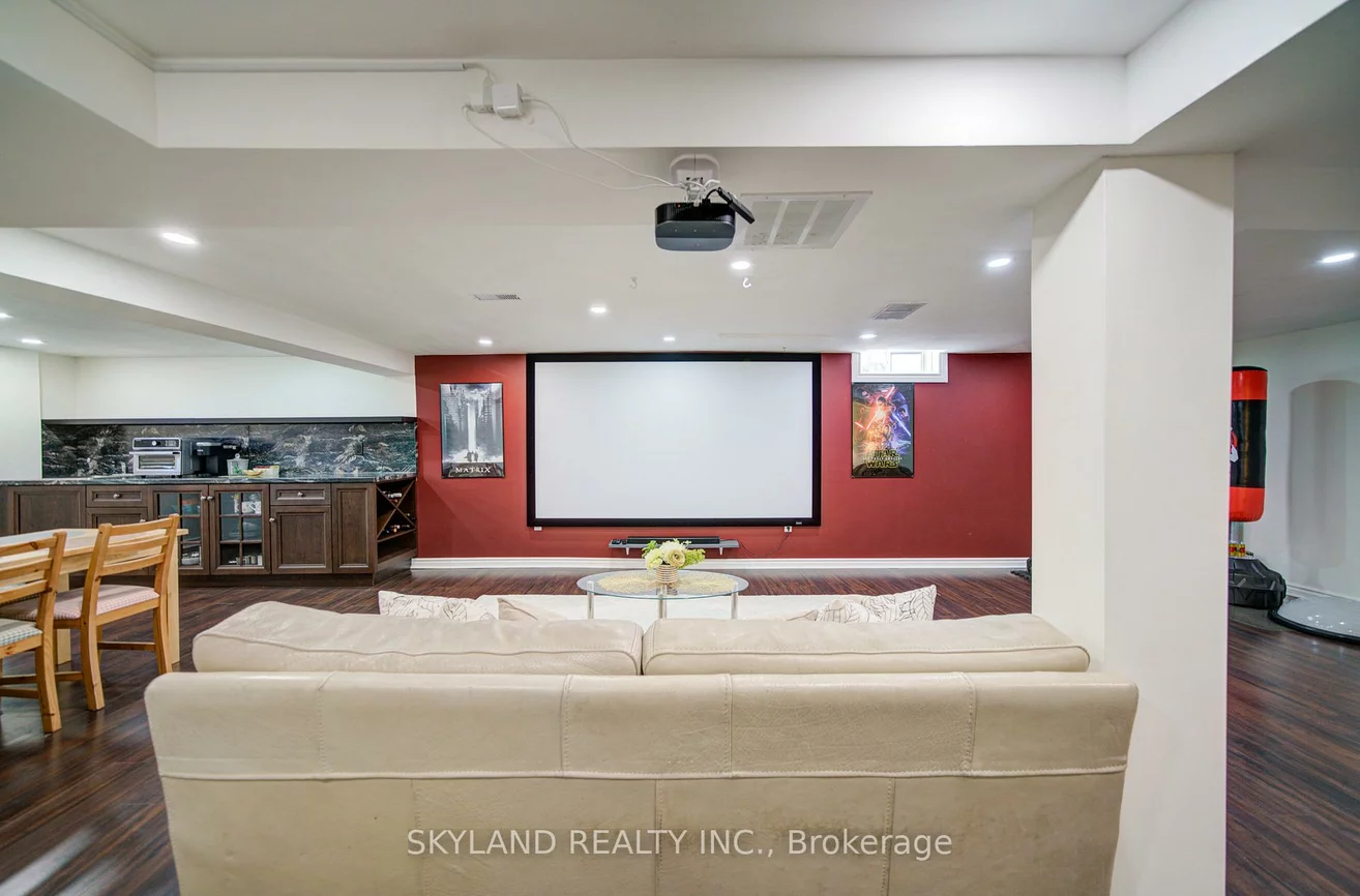 3, Thomas Henry, Brownridge, Vaughan