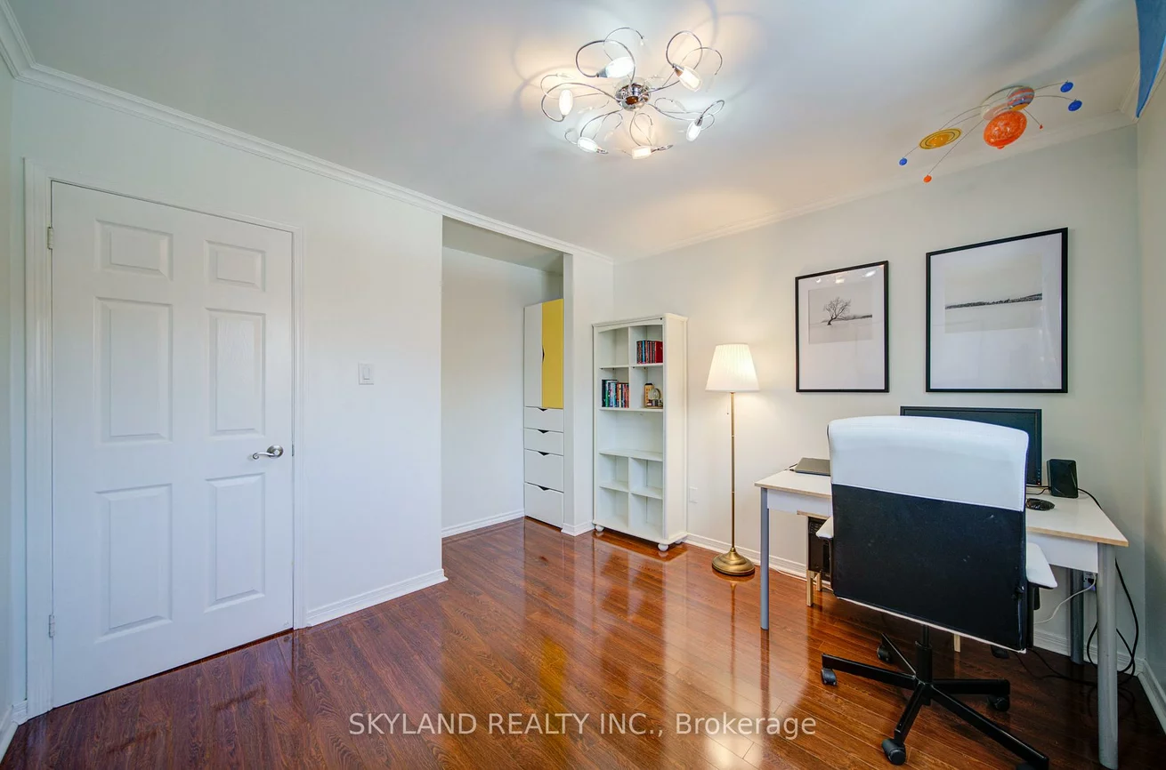 3, Thomas Henry, Brownridge, Vaughan