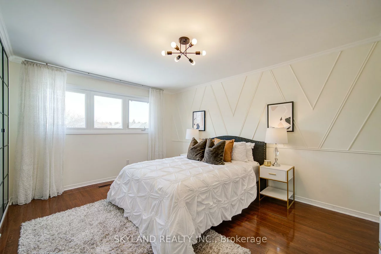 3, Thomas Henry, Brownridge, Vaughan