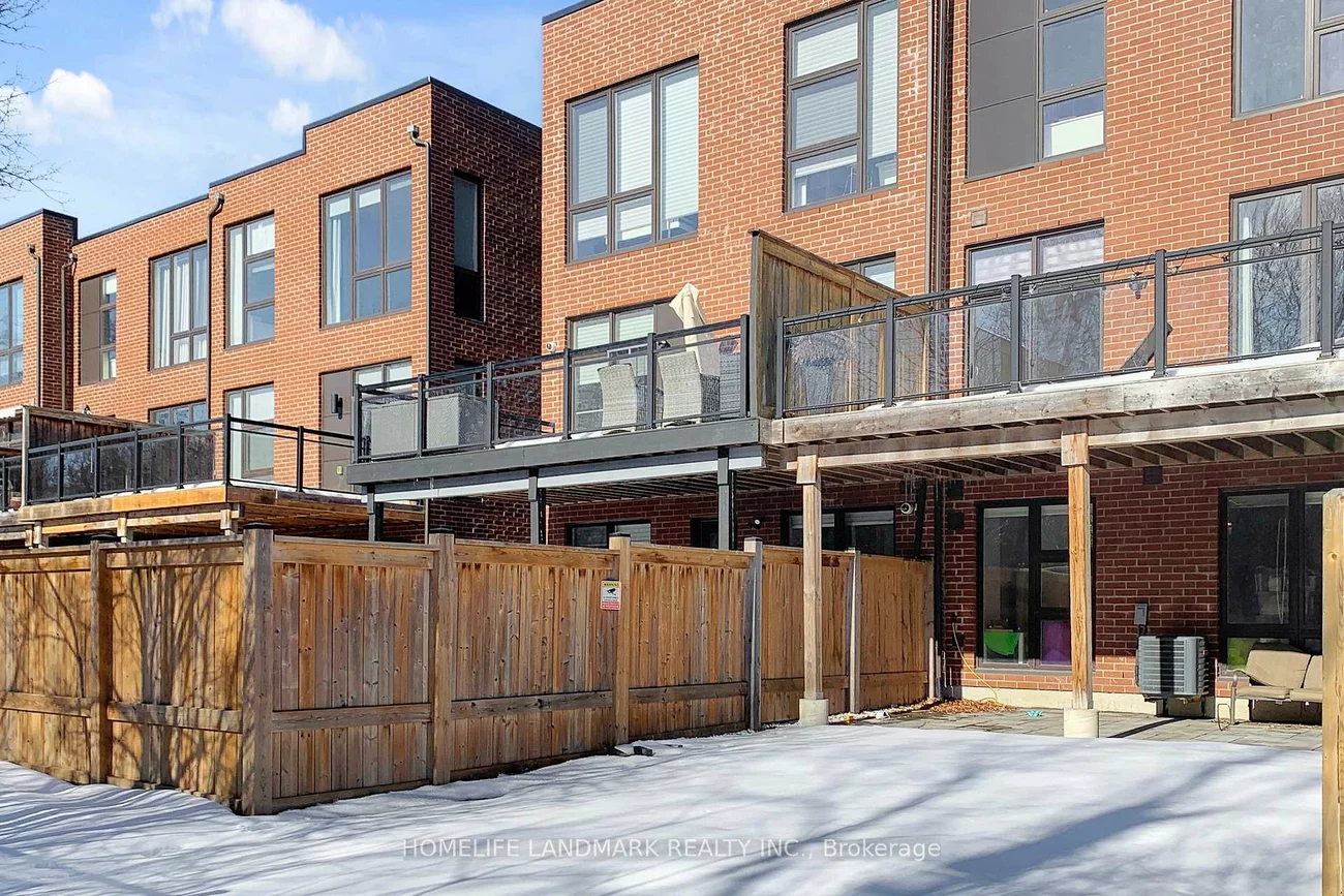 22, Crestridge, Patterson, Vaughan