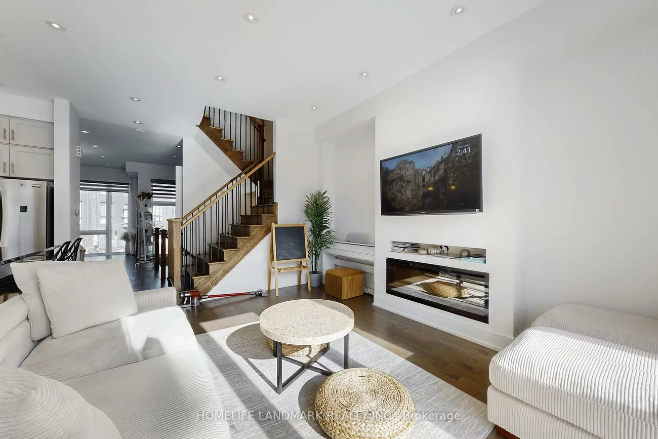 22, Crestridge, Patterson, Vaughan