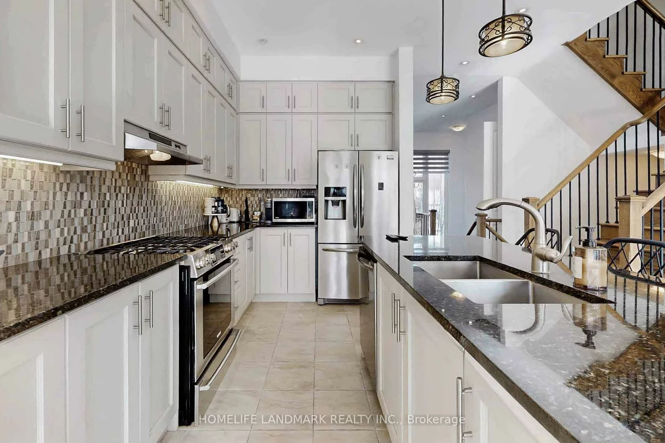 22, Crestridge, Patterson, Vaughan