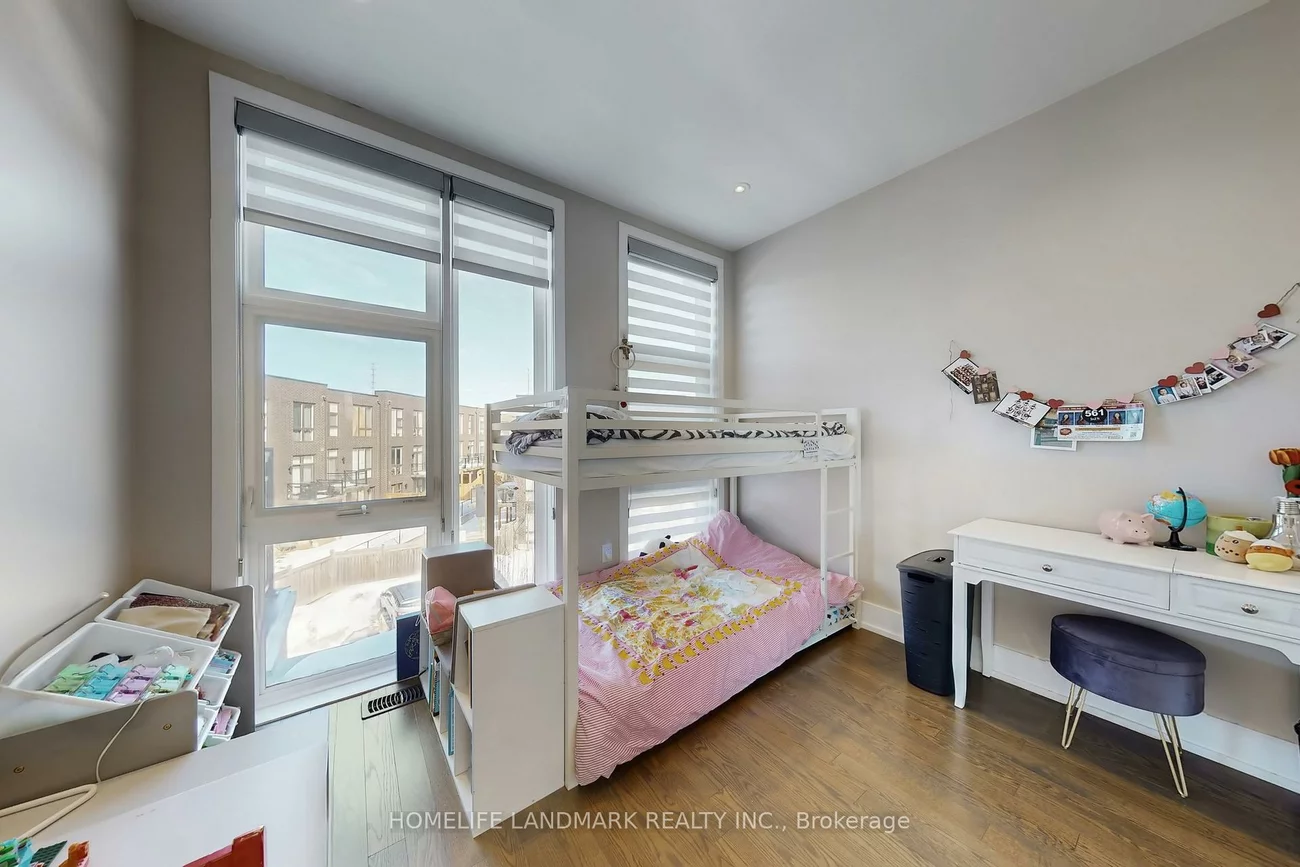 22, Crestridge, Patterson, Vaughan