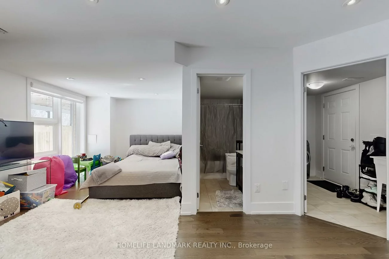 22, Crestridge, Patterson, Vaughan