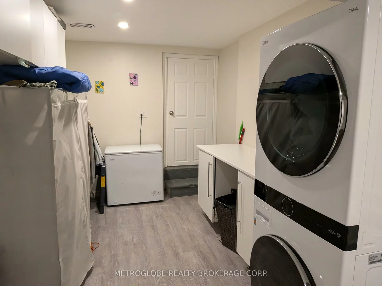 174, Andrew, West Woodbridge, Vaughan