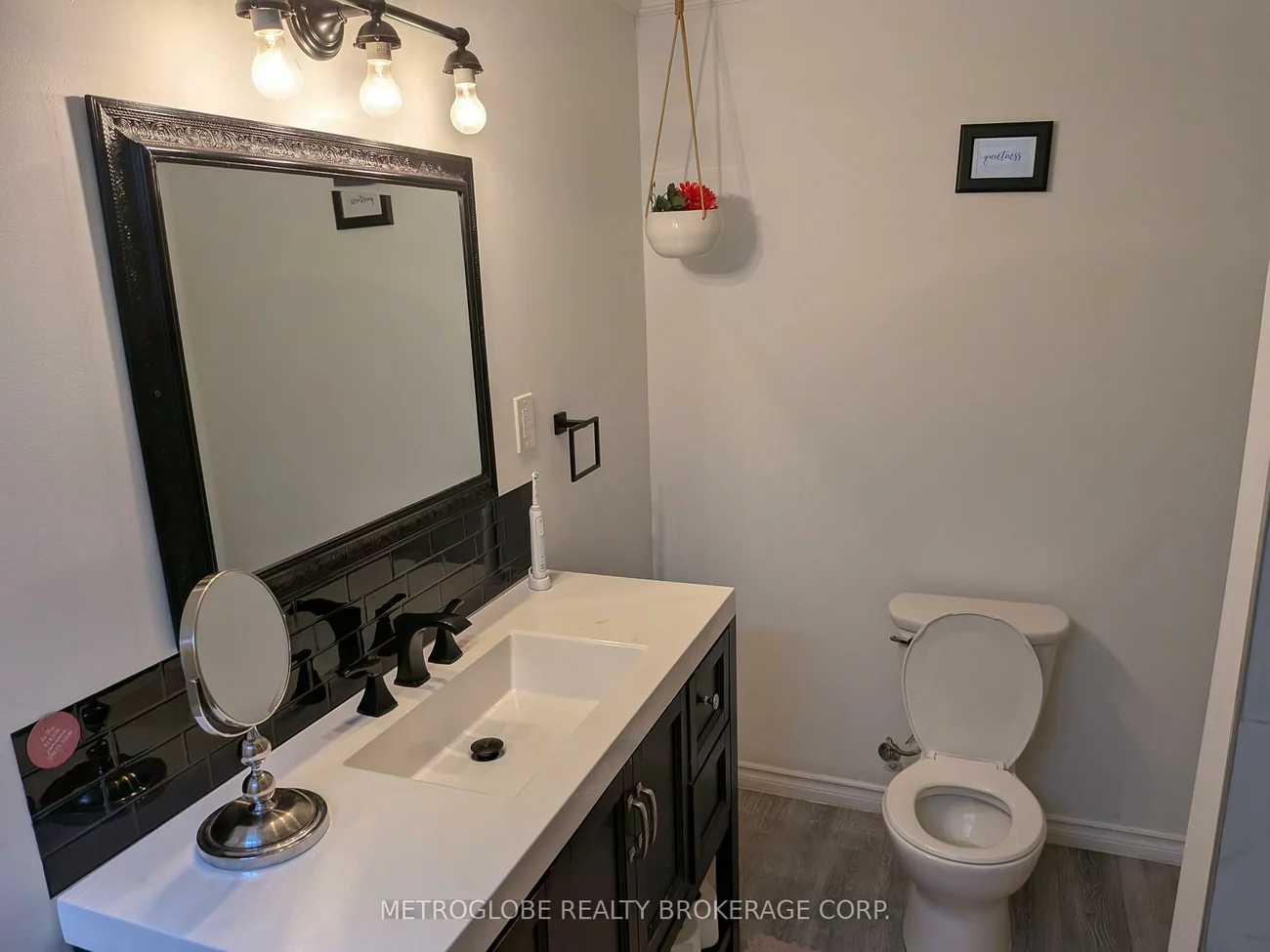 174, Andrew, West Woodbridge, Vaughan