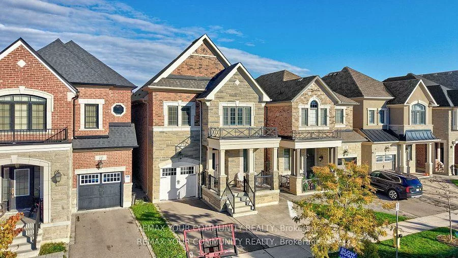 14, Faust, Kleinburg, Vaughan